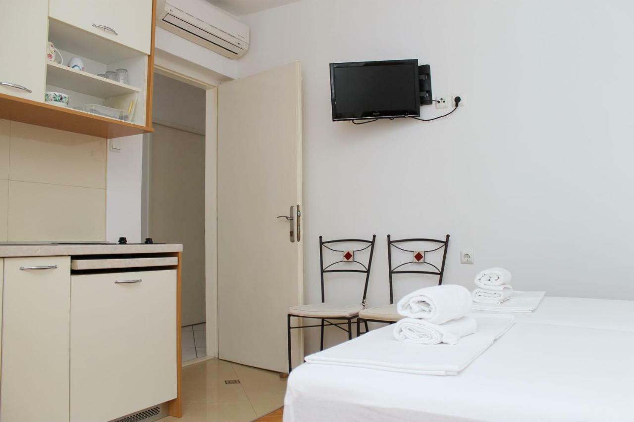Mito Rooms And Apartments Trogir Exterior foto